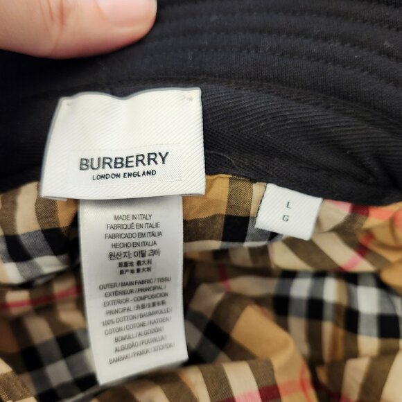 Burberry black bucket hat in size large - Picture 4 of 6